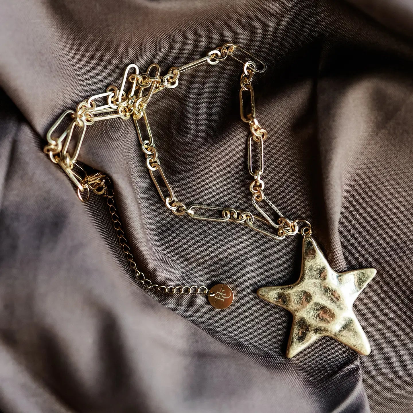 The Goldie Star Necklace