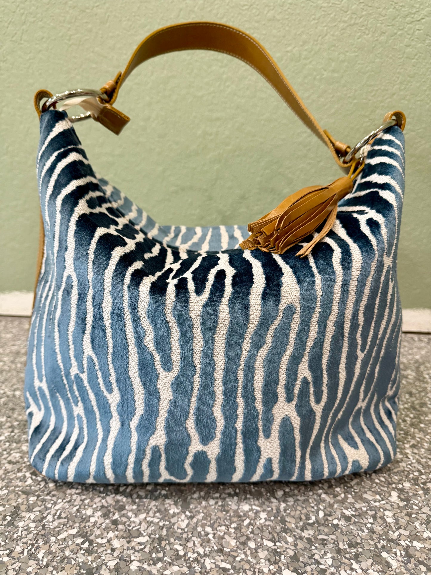 GG Emma chenille Blue Zebra Bag