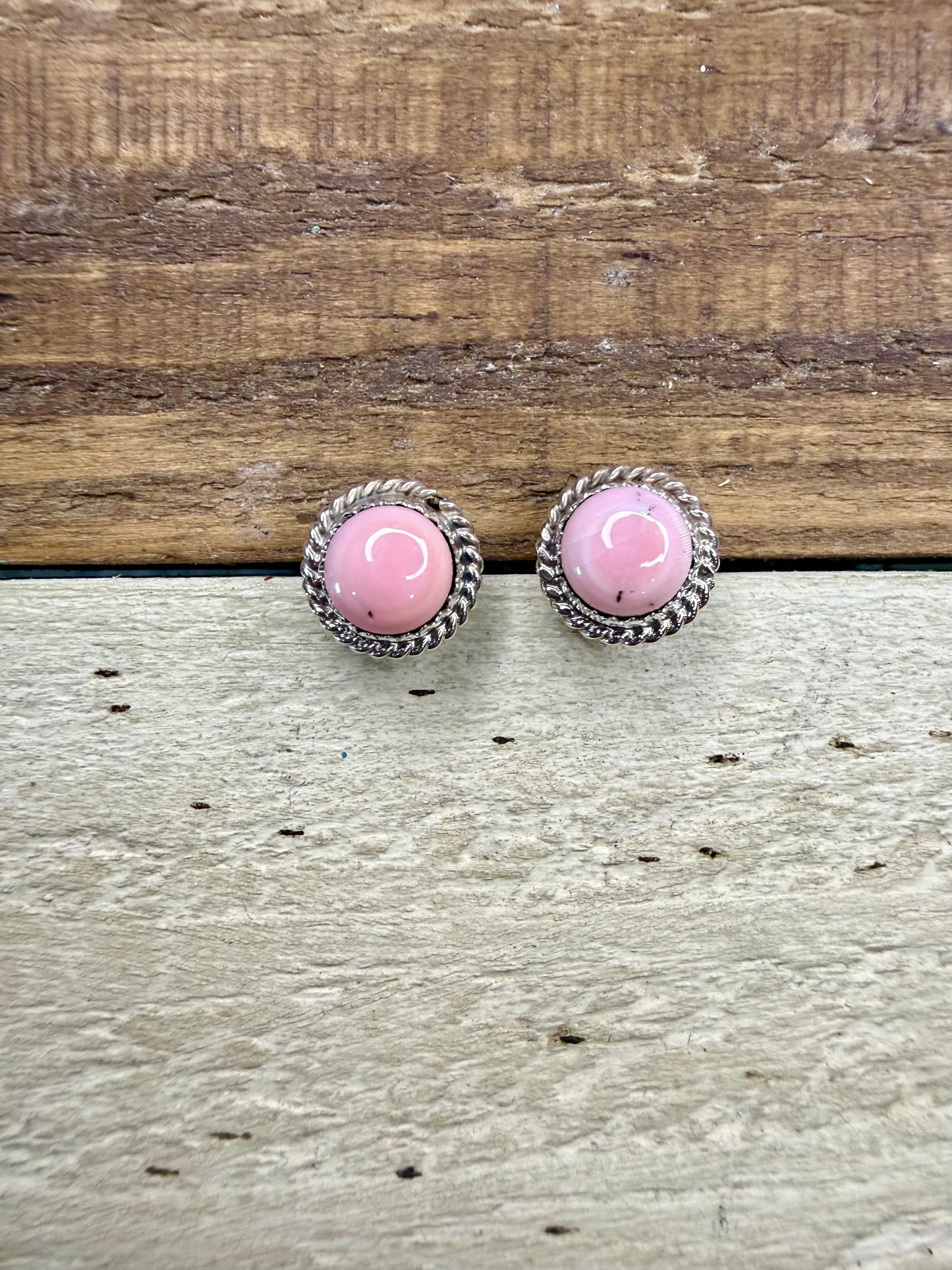 Pink Conch Stud Earrings