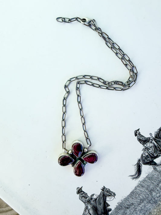 Purple Spiny Oyster Compass Necklace